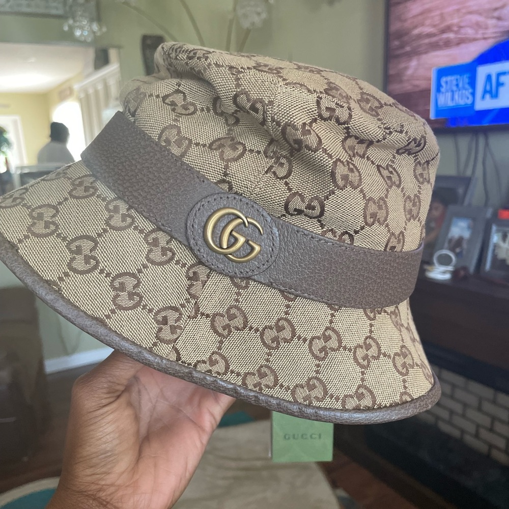 Womens Gucci Bucket hat